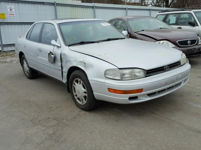 JT2VK13E6P0167303 - 1993 TOYOTA CAMRY XLE GRAY photo 1