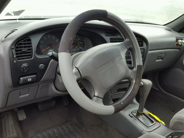 JT2VK13E6P0167303 - 1993 TOYOTA CAMRY XLE GRAY photo 9