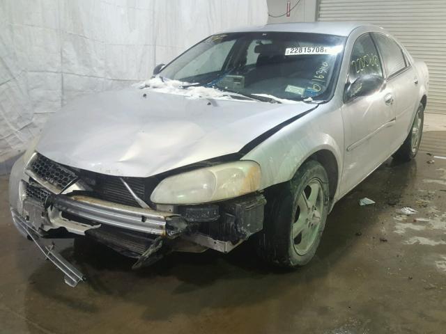 1B3EL56R24N301895 - 2004 DODGE STRATUS ES GRAY photo 2