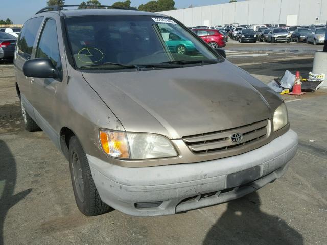 4T3ZF19CX2U425233 - 2002 TOYOTA SIENNA CE BROWN photo 1