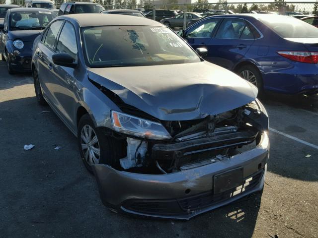 3VW2K7AJ1EM324742 - 2014 VOLKSWAGEN JETTA BASE ნაცრისფერი ფოტო 1