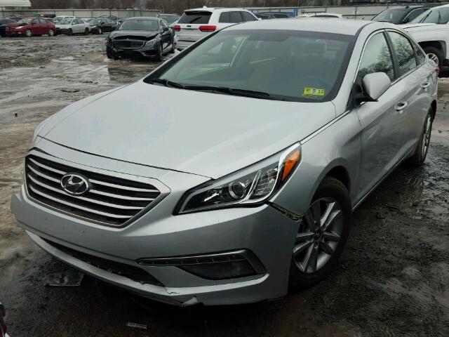 5NPE24AF2FH160497 - 2015 HYUNDAI SONATA SE SILVER photo 2