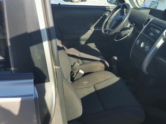 JTLKT334240155353 - 2004 TOYOTA SCION XB 银色 照片 5