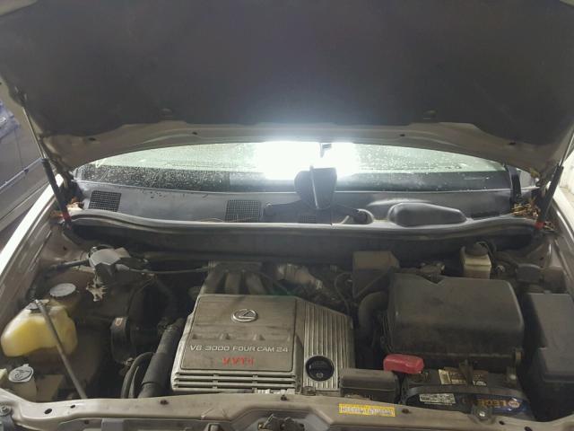 JT6GF10UXY0066967 - 2000 LEXUS RX 300 GOLD photo 7