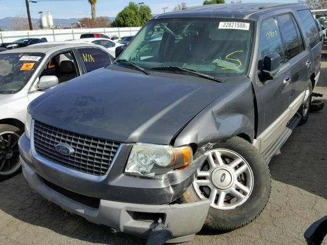 1FMRU15W53LB91377 - 2003 FORD EXPEDITION GRAY photo 2