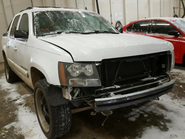 3GNEC12J47G139733 - 2007 CHEVROLET AVALANCHE WHITE photo 1