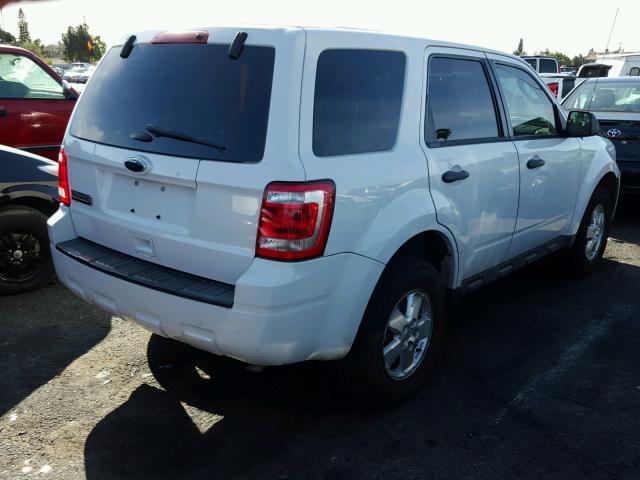 1FMCU0C78CKB34768 - 2012 FORD ESCAPE XLS WHITE photo 4