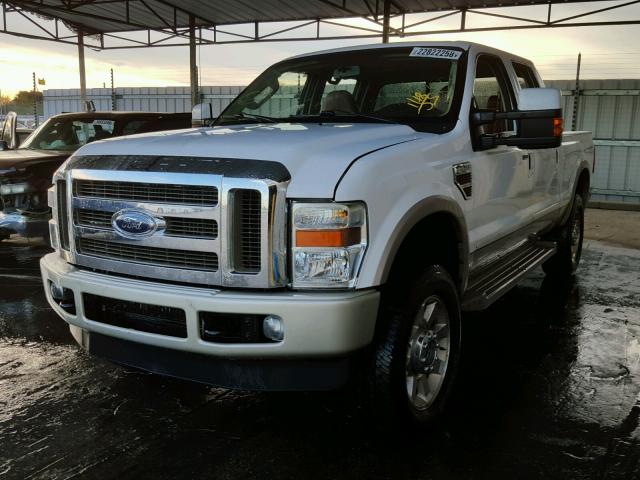 1FTSW21R98EC47810 - 2008 FORD F250 SUPER WHITE photo 2