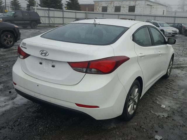 5NPDH4AE3FH549523 - 2015 HYUNDAI ELANTRA SE WHITE photo 4