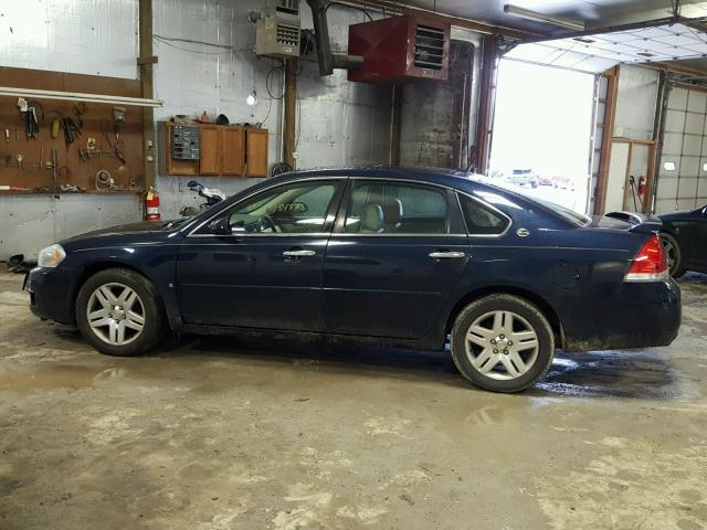 2G1WU58R579366379 - 2007 CHEVROLET IMPALA LTZ BLUE photo 9