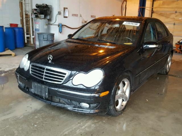 WDBRF40J95F723628 - 2005 MERCEDES-BENZ C 230K SPO BLACK photo 2