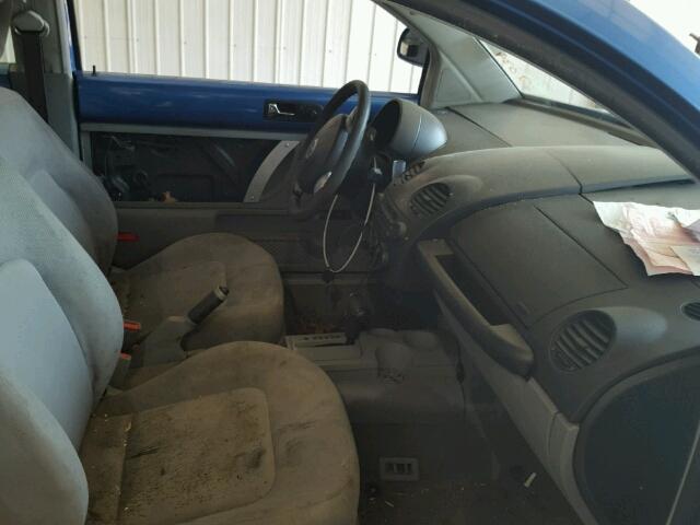 3VWCC21C8YM438067 - 2000 VOLKSWAGEN NEW BEETLE 蓝色 照片 5