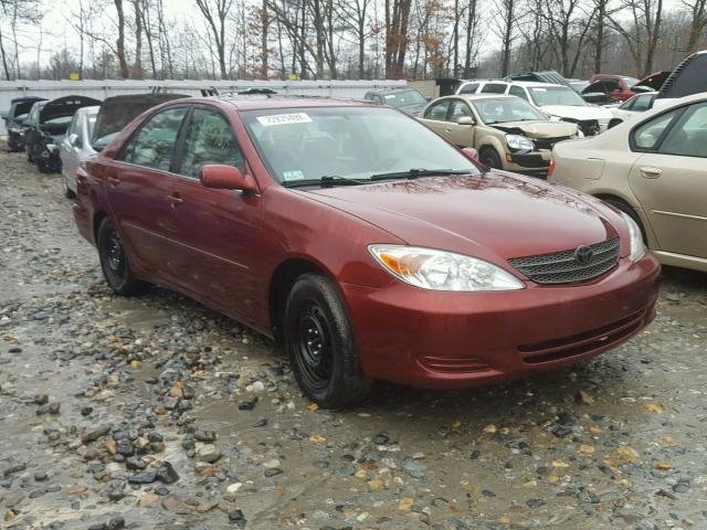 4T1BE30K82U065165 - 2002 TOYOTA CAMRY LE RED photo 1