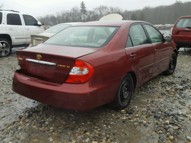 4T1BE30K82U065165 - 2002 TOYOTA CAMRY LE RED photo 4