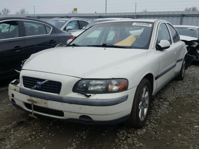 YV1RS58D912041684 - 2001 VOLVO S60 2.4T WHITE photo 2