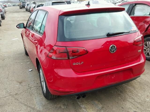 3VW217AU6FM022152 - 2015 VOLKSWAGEN GOLF RED photo 3