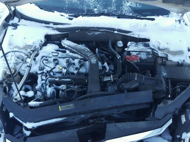 3FAHP07Z48R128794 - 2008 FORD FUSION SE SILVER photo 7