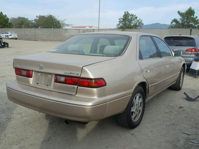 JT2BF28K9X0152208 - 1999 TOYOTA CAMRY LE GOLD photo 4