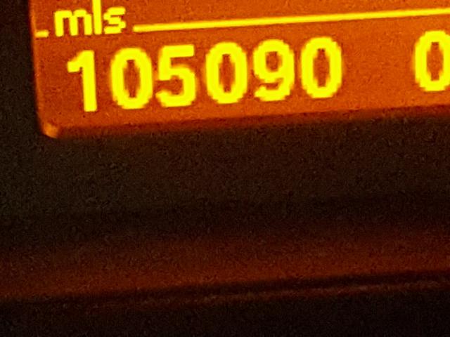 WBANV1C59AC158662 - 2010 BMW 528 XI BLUE photo 8