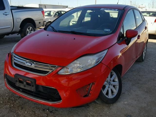 3FADP4BJ0CM115182 - 2012 FORD FIESTA SE RED photo 2