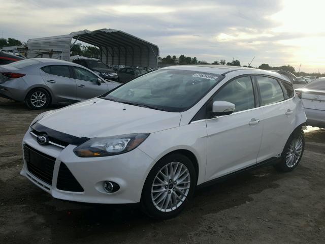 1FADP3N22DL203023 - 2013 FORD FOCUS TITA SILVER photo 2