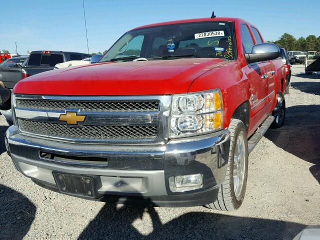 3GCPCSE03CG185770 - 2012 CHEVROLET SILVERADO RED photo 2