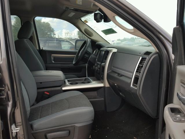 1C6RR6LT7FS762669 - 2015 RAM 1500 SLT ნაცრისფერი ფოტო 5