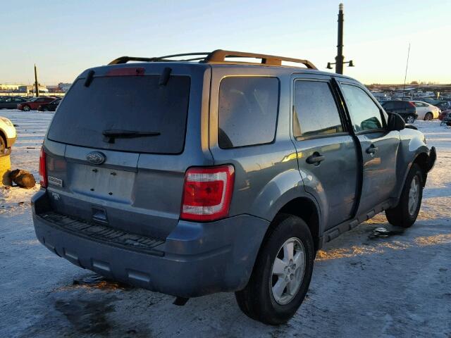 1FMCU0D73AKC80720 - 2010 FORD ESCAPE XLT BLUE photo 4