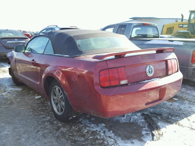 1ZVFT84N255203954 - 2005 FORD MUSTANG RED photo 3