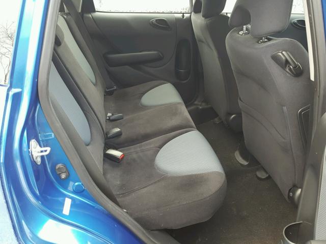 JHMGD38418S033681 - 2008 HONDA FIT BLUE photo 6