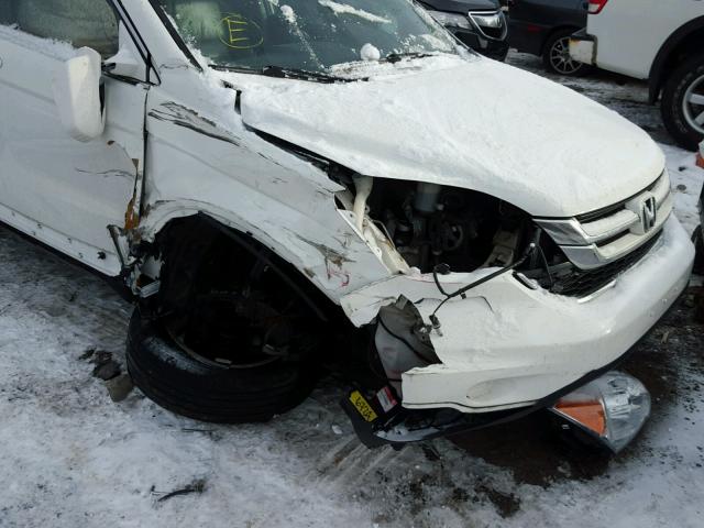 5J6RE4H79BL062526 - 2011 HONDA CR-V EXL WHITE photo 9