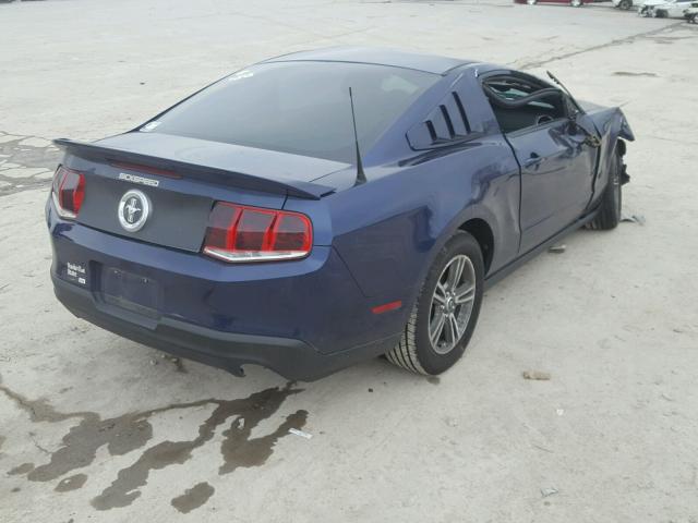 1ZVBP8AM2C5214660 - 2012 FORD MUSTANG BLUE photo 4