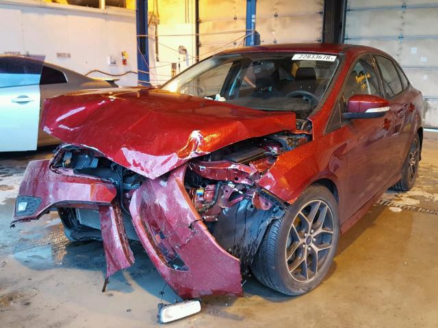 1FADP3F20FL257048 - 2015 FORD FOCUS SE RED photo 2