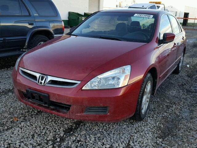 1HGCM56317A102784 - 2007 HONDA ACCORD SE MAROON photo 2