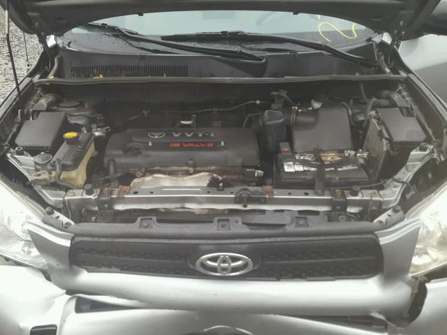 JTMBD33V086079510 - 2008 TOYOTA RAV4 GRAY photo 7