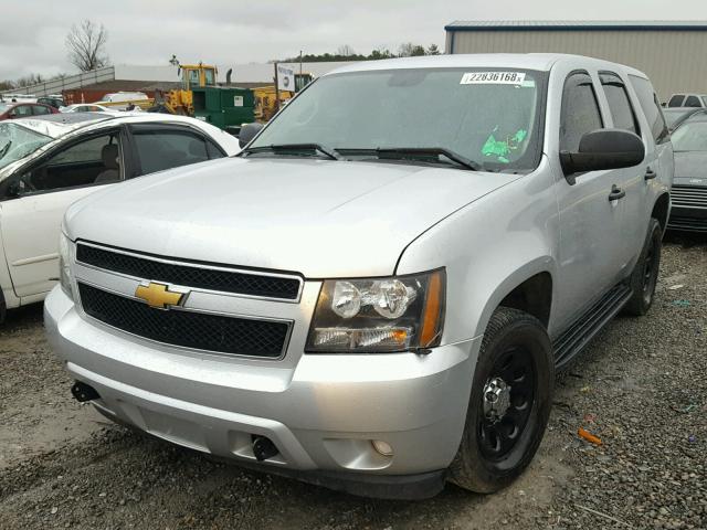 1GNLC2E0XDR289759 - 2013 CHEVROLET TAHOE POLI SILVER photo 2