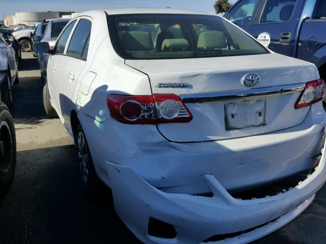 JTDBU4EE4C9174646 - 2012 TOYOTA COROLLA BA WHITE photo 3