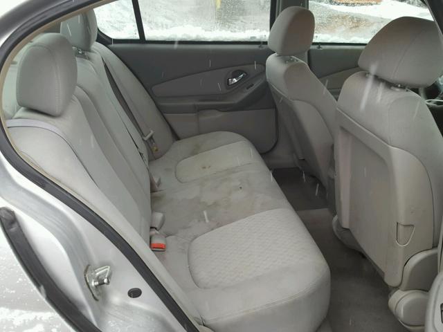 1G1ZS52F34F140684 - 2004 CHEVROLET MALIBU SILVER photo 6