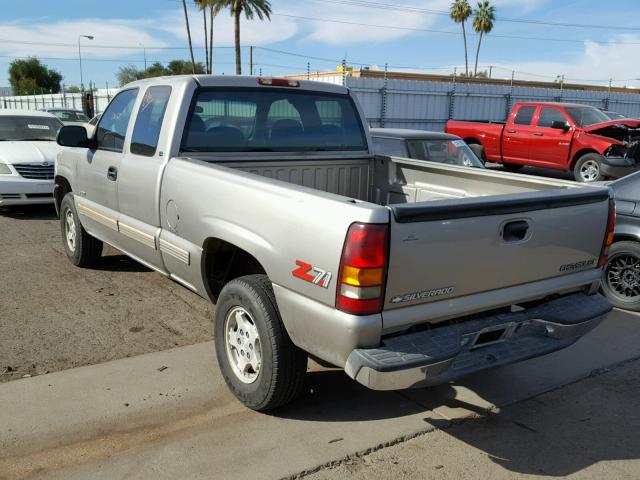 1GCEK19V1YE133871 - 2000 CHEVROLET SILVERADO SILVER photo 3