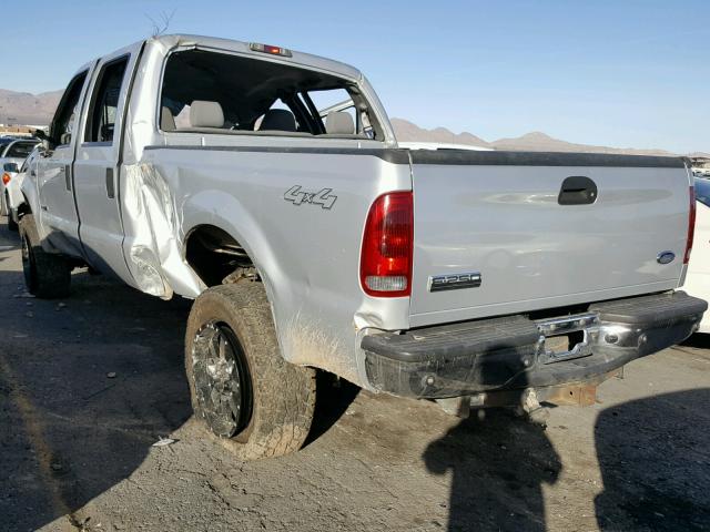 1FTSW21P46ED77151 - 2006 FORD F250 SUPER SILVER photo 3