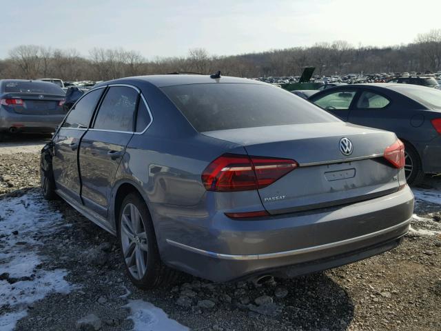 1VWDT7A3XHC061843 - 2017 VOLKSWAGEN PASSAT R-L GRAY photo 3