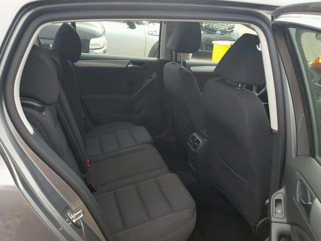 WVWDB7AJ9DW138991 - 2013 VOLKSWAGEN GOLF GRAY photo 6