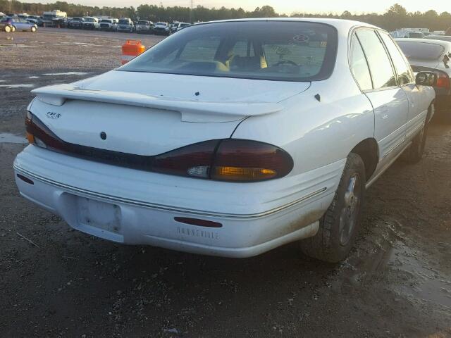 1G2HX52KXW4232086 - 1998 PONTIAC BONNEVILLE WHITE photo 4