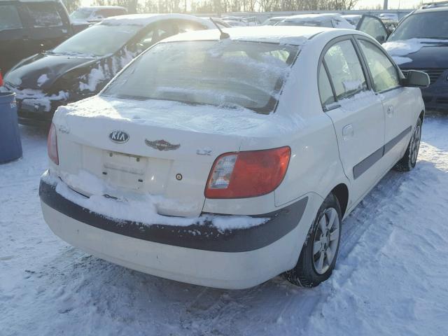 KNADE123676248693 - 2007 KIA RIO BASE WHITE photo 4