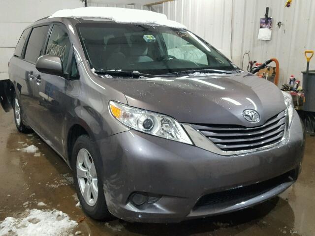 5TDKK3DC9GS704164 - 2016 TOYOTA SIENNA LE GRAY photo 1