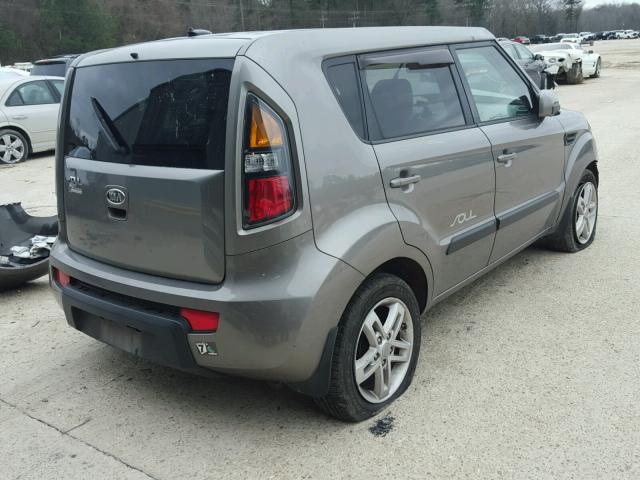 KNDJT2A21B7300776 - 2011 KIA SOUL + BROWN photo 4