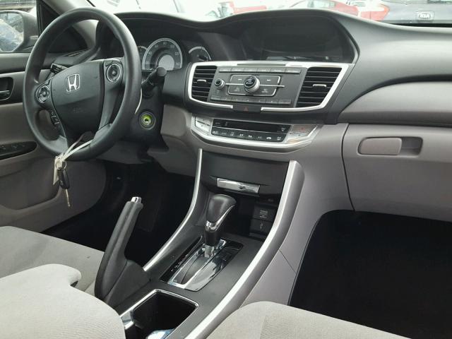 1HGCR2F3XDA134998 - 2013 HONDA ACCORD LX CHARCOAL photo 9