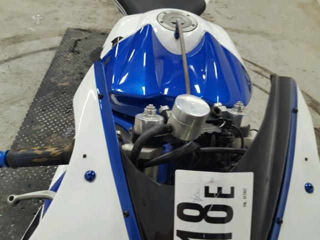 JYARN13E35A012467 - 2005 YAMAHA YZFR1 WHITE photo 13