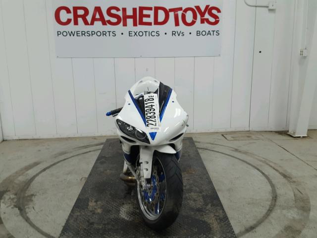 JYARN13E35A012467 - 2005 YAMAHA YZFR1 WHITE photo 2