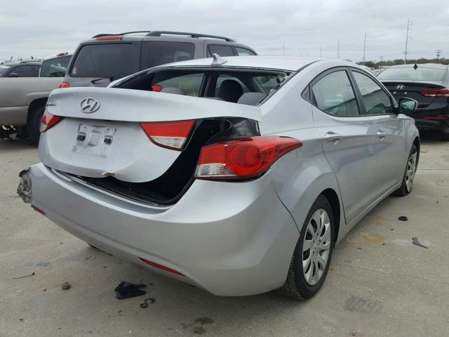 5NPDH4AE0BH031945 - 2011 HYUNDAI ELANTRA GL SILVER photo 4